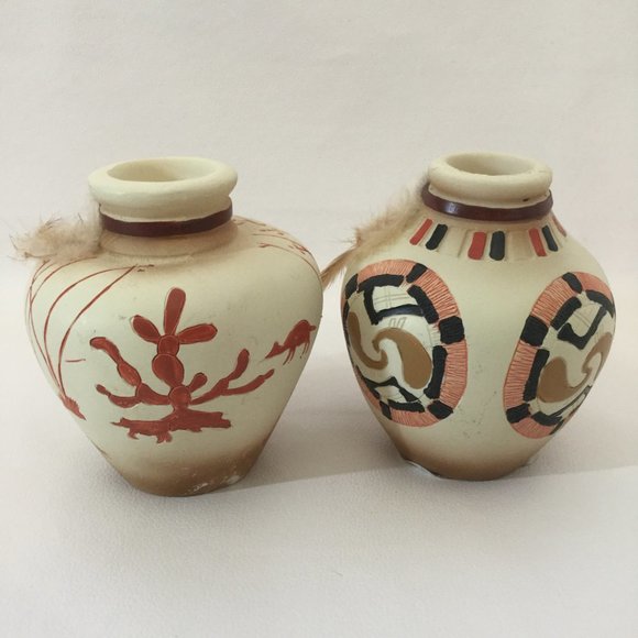 2 Southwestern Reflection Native American Vases - Picture 3 of 4